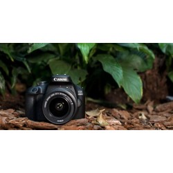 Camera foto CANON kit EOS-4000D+EF-S 18-55mm DCIII,18.7MP,2.7" TFT fixed DIGIC 4+,3 cadre/sec, ISO 100-6400,FullHD movies,30-1/4