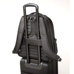 RUCSAC KENSINGTON, pt. notebook de max. 15.6 inch, 1 compartiment, buzunar frontal x 3 | buzunar lateral x 2, waterproof, polies