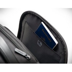 RUCSAC KENSINGTON, pt. notebook de max. 15.6 inch, 1 compartiment, buzunar frontal x 3 | buzunar lateral x 2, waterproof, polies