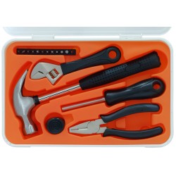 TRUSA scule SPACER contine 1 x ciocan, 1 x patent, 1 x surubelnita, 12 x capete surubelnita, 1 x cheie reglabila, 1 x protectie 