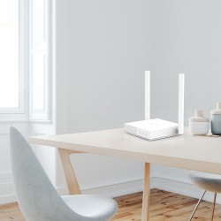 ROUTER TP-LINK wireless  300Mbps, 4 porturi 10/100Mbps, 2 antene externe "TL-WR844N" (timbru verde 0.8 lei)