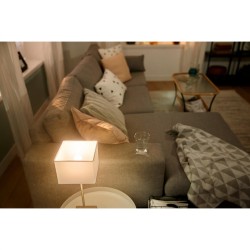 BEC smart LED Philips, soclu E14, putere 5.7W, forma clasic, lumina alb calda, alimentare 220 - 240 V, "000008719514266889" (tim