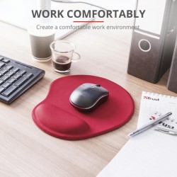 Mouse PAD TRUST, "Big Foot", cu gel, cauciuc &amp; material textil, 236x205mmx16 mm, rosu, "TR-20429"