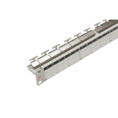 Patch Panel neechipat | Modular | Cat 5, 6, 6A, 7, 7A | Cupru | 24 | Snap-in | LANmark | Alb