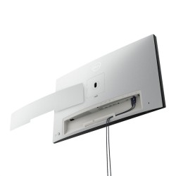 MONITOR Dell 31.5 inch, home | office, IPS, 4K UHD (3840 x 2160), Wide, 1000 cd/mp, 6 ms, HDMI x 2 | DisplayPort, "UP3221Q" (tim