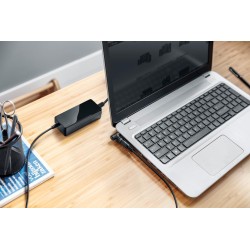 ALIMENTATOR Notebook Trust la retea, compatibil universal, iesire 19 Volt, "TR-22141" (timbru verde 0.80 lei)